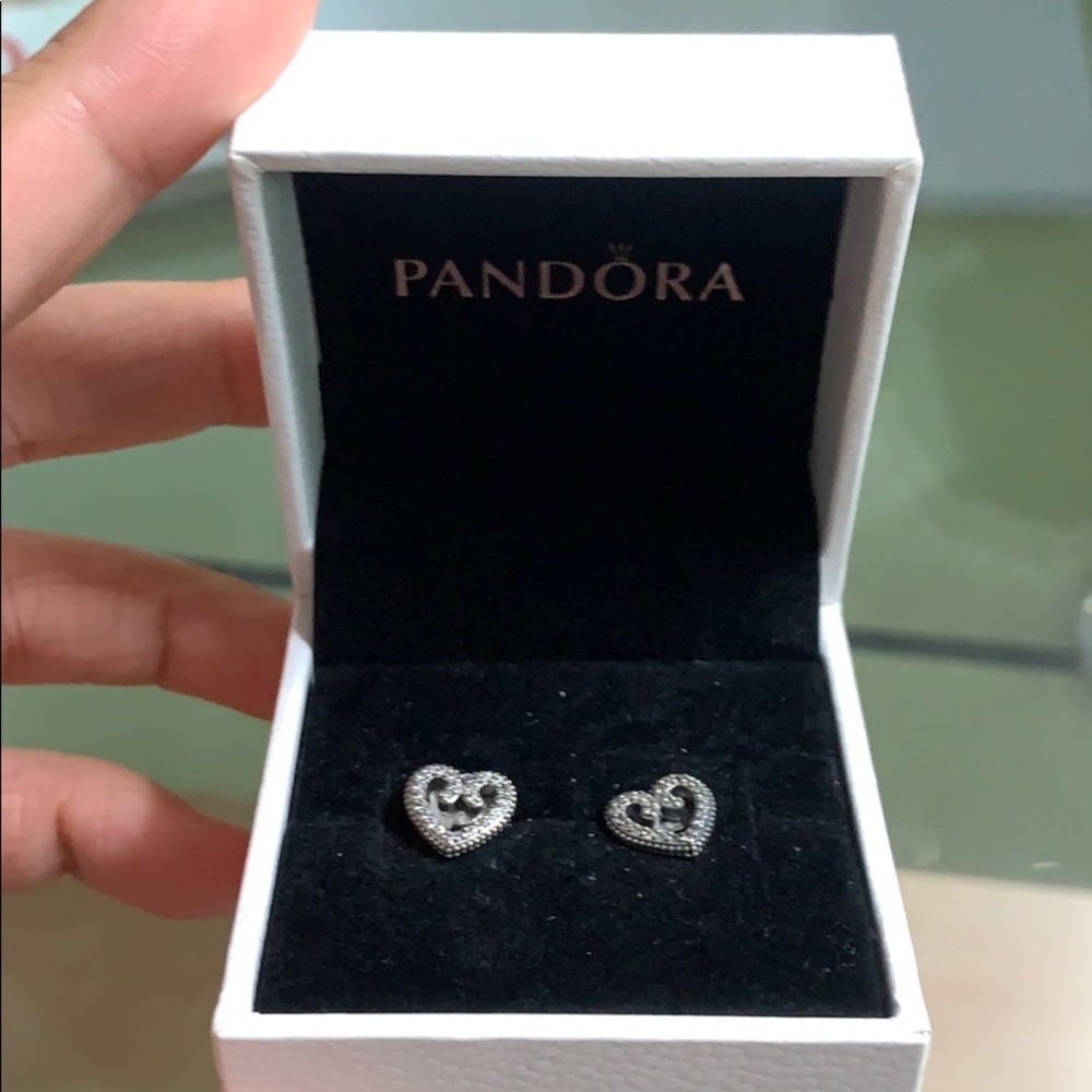 New PANDORA heart earrings